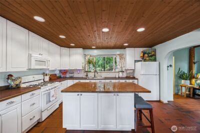 171 E Old Farm Rd , Shelton, WA 98584 - Photo 11