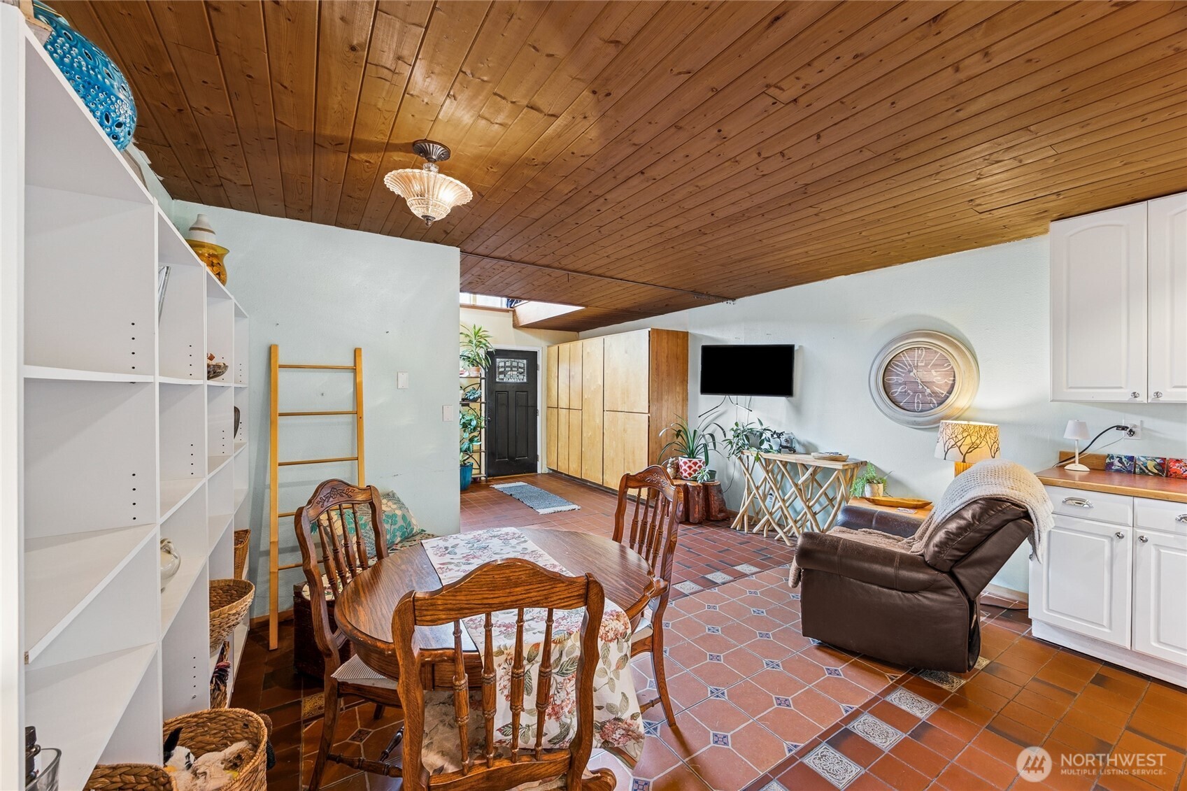 171 E Old Farm Rd , Shelton, WA 98584