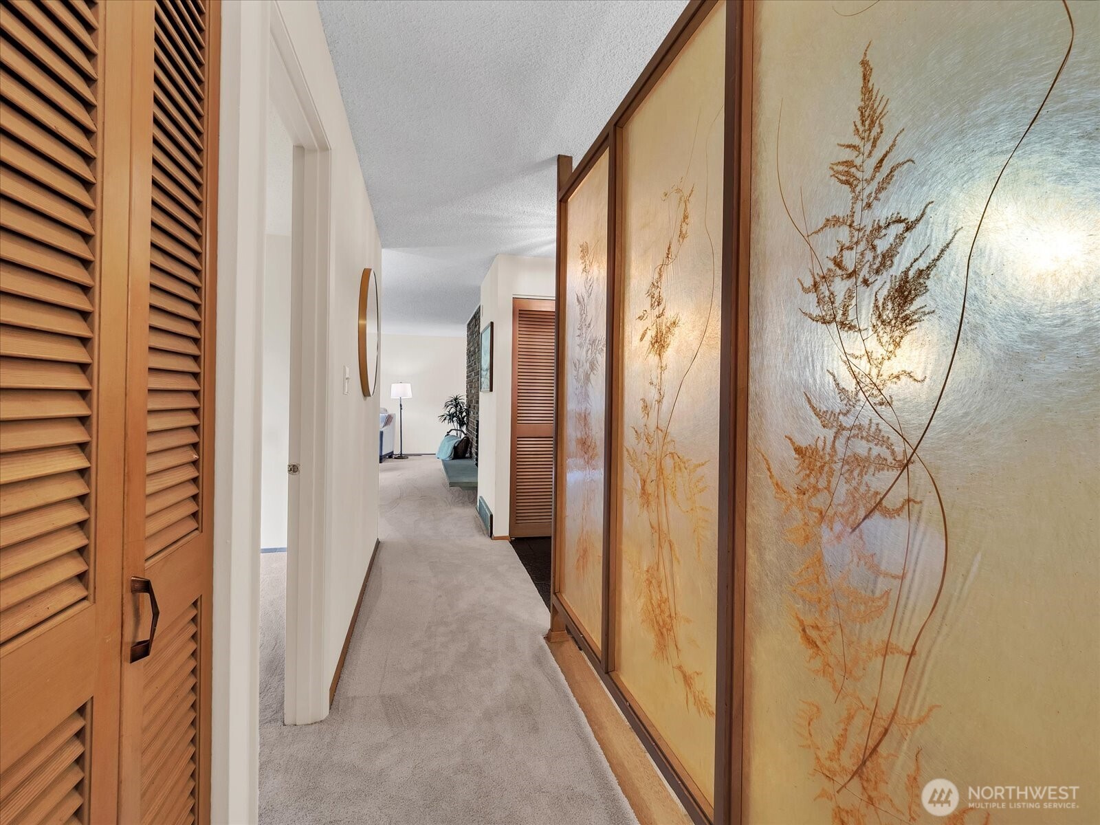 106 165th Avenue SE, Bellevue, WA 98008