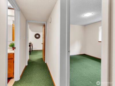 106 165th Avenue SE, Bellevue, WA 98008 - Photo 29