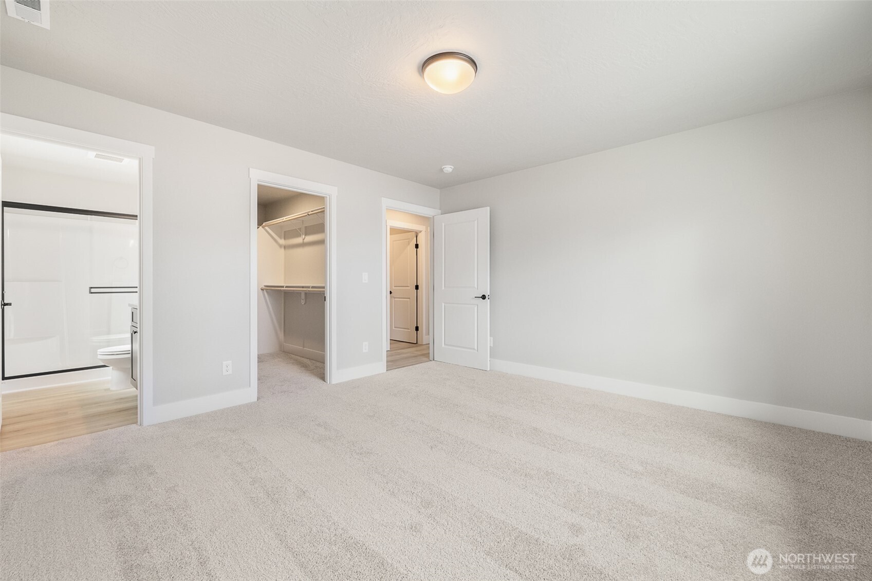 215 Lessor Loop , Moses Lake, WA 98837