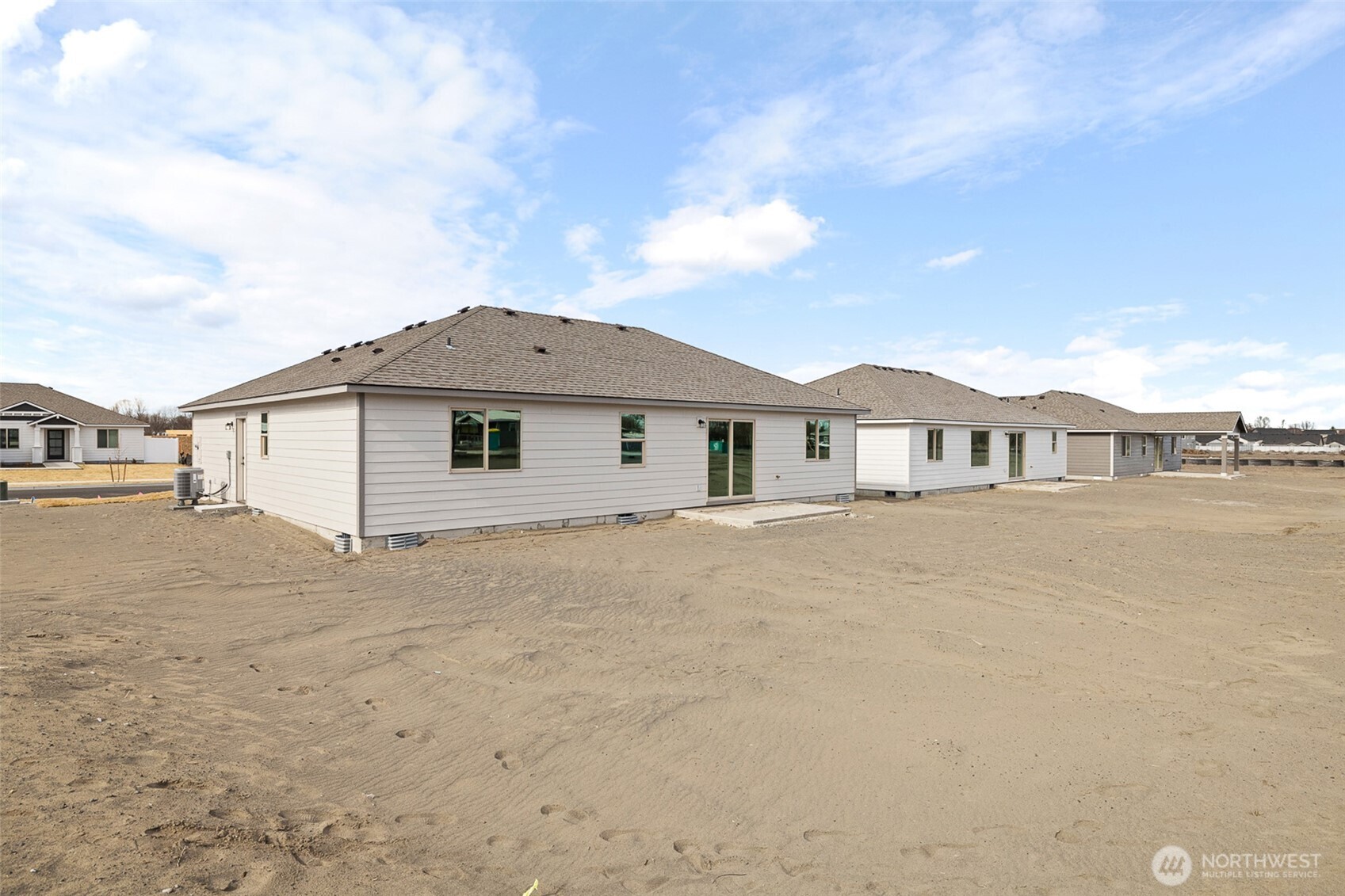 215 Lessor Loop , Moses Lake, WA 98837