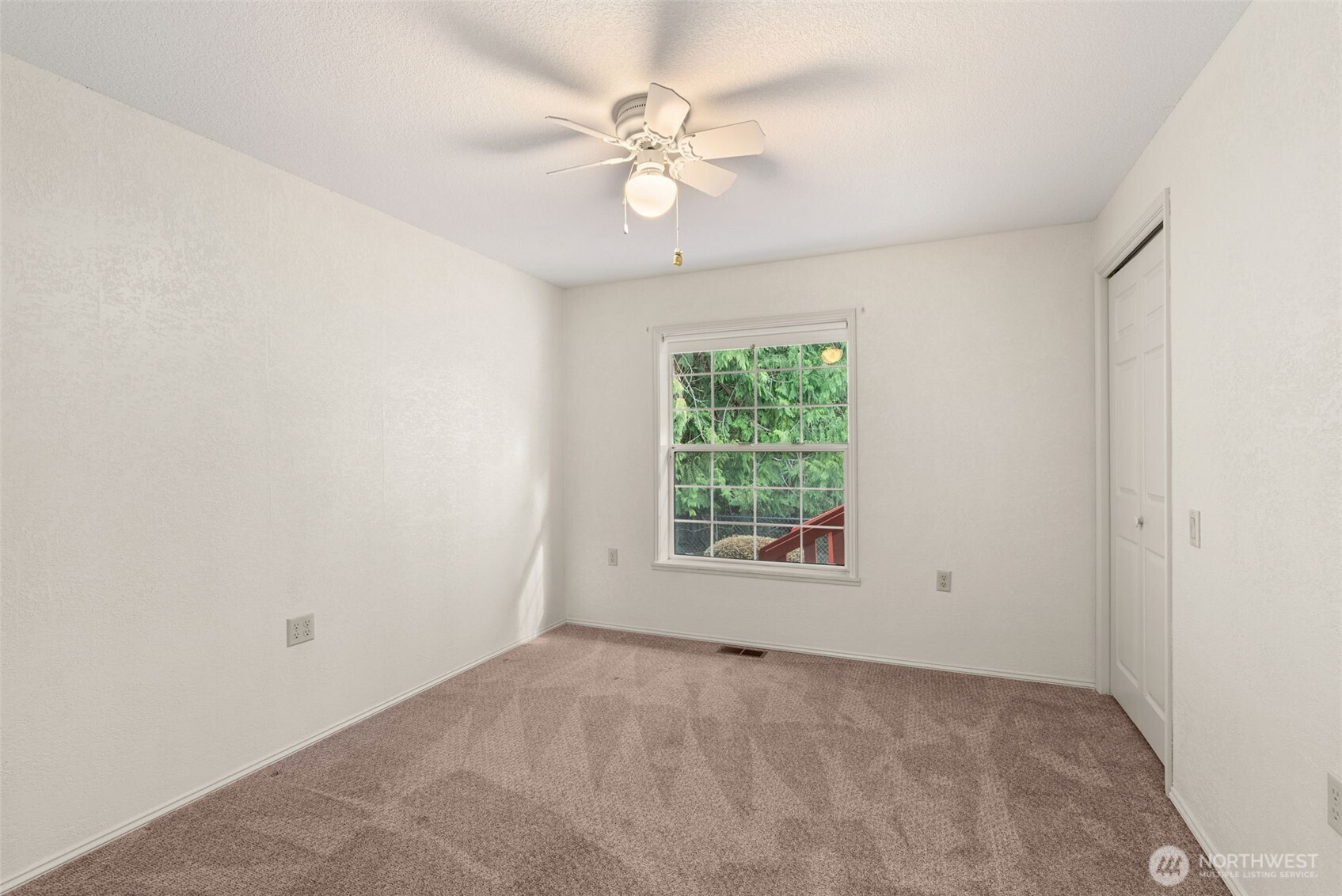 117 Hawthorn Lane , Centralia, WA 98531