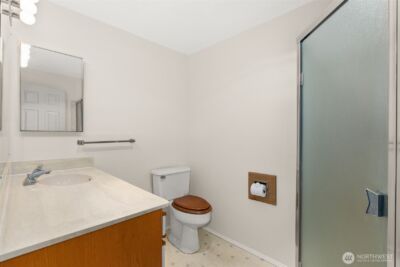 117 Hawthorn Lane , Centralia, WA 98531 - Photo 16