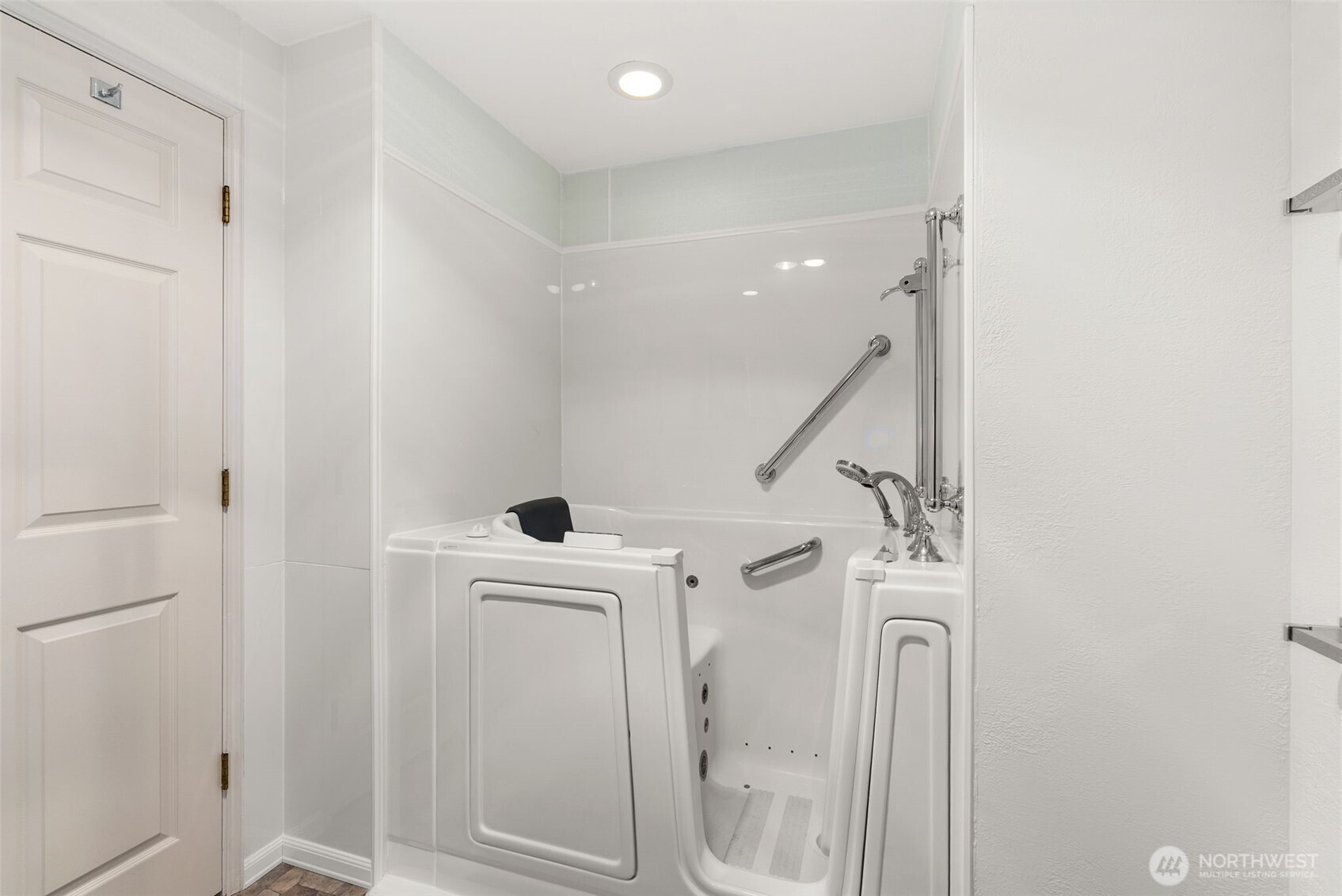 117 Hawthorn Lane , Centralia, WA 98531