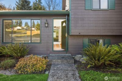 12755 SE 191st Place , Renton, WA 98058 - Photo 5