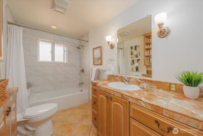 2815 W Smith Street , Seattle, WA 98199 - Photo 18