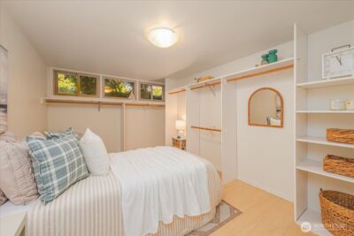 2815 W Smith Street , Seattle, WA 98199 - Photo 24