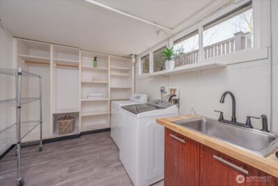2815 W Smith Street , Seattle, WA 98199 - Photo 26