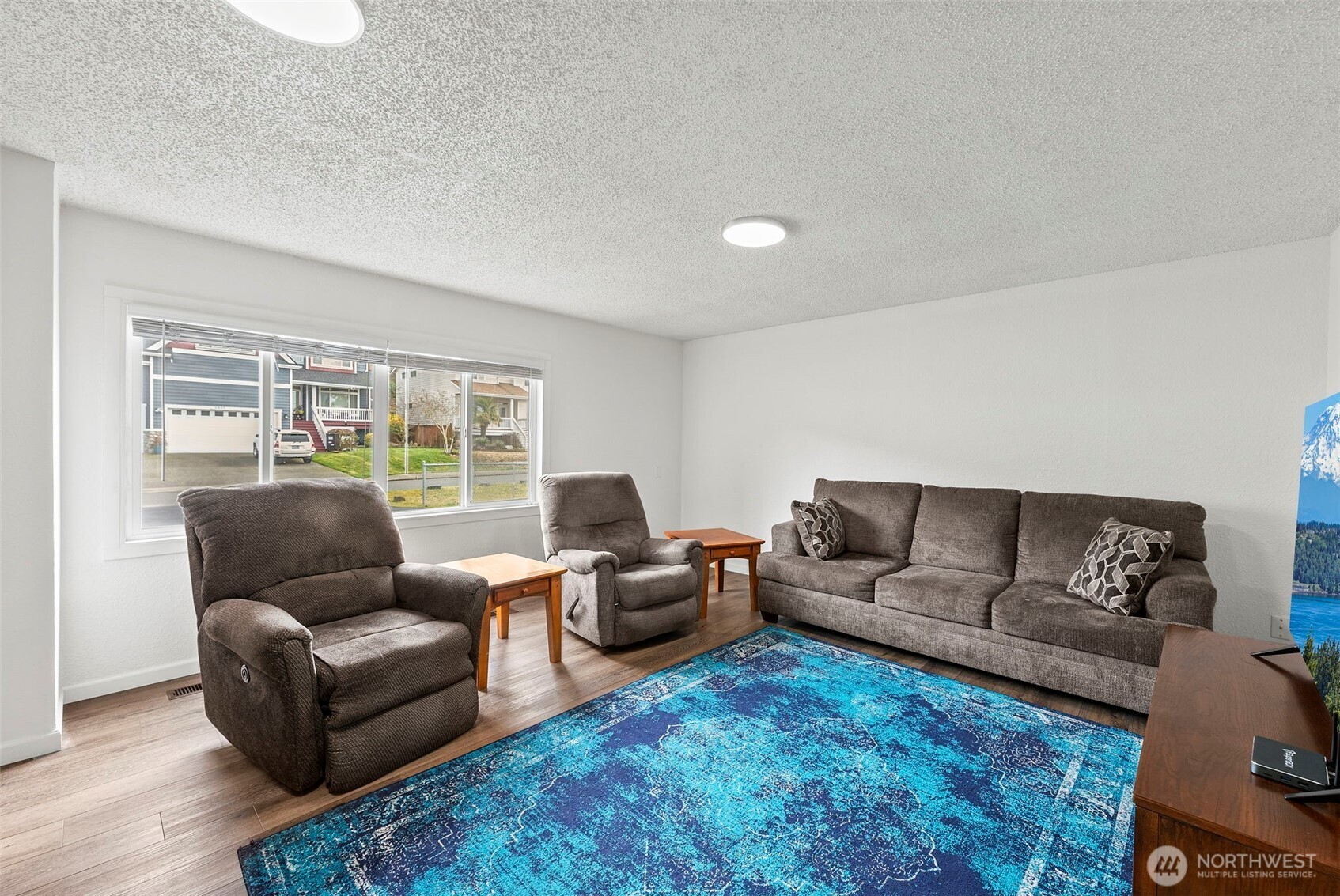 2950 40th Avenue NE, Tacoma, WA 98422