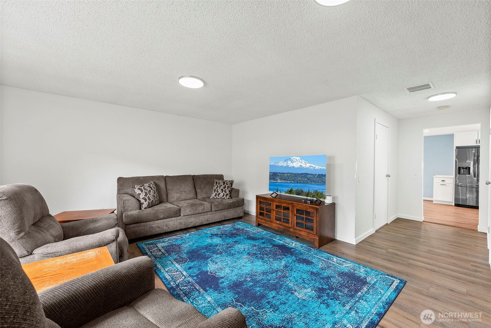 2950 40th Avenue NE, Tacoma, WA 98422