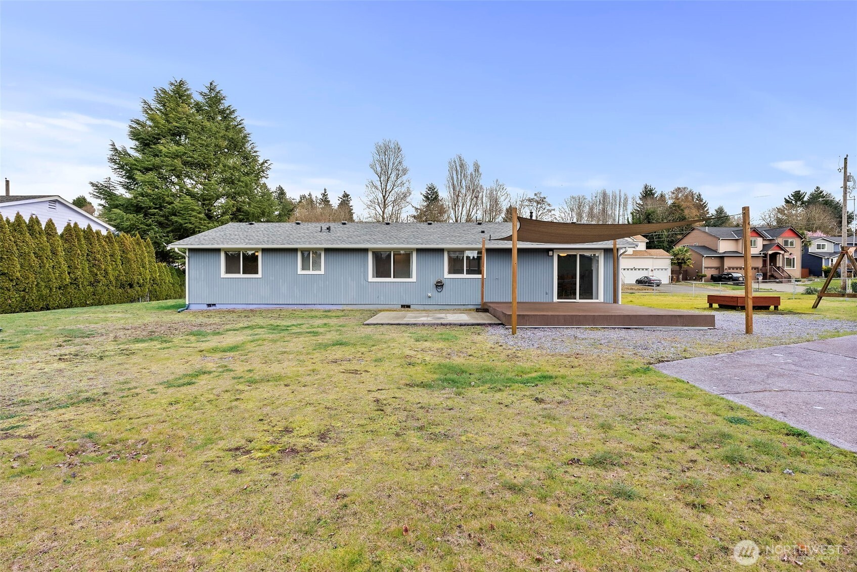 2950 40th Avenue NE, Tacoma, WA 98422