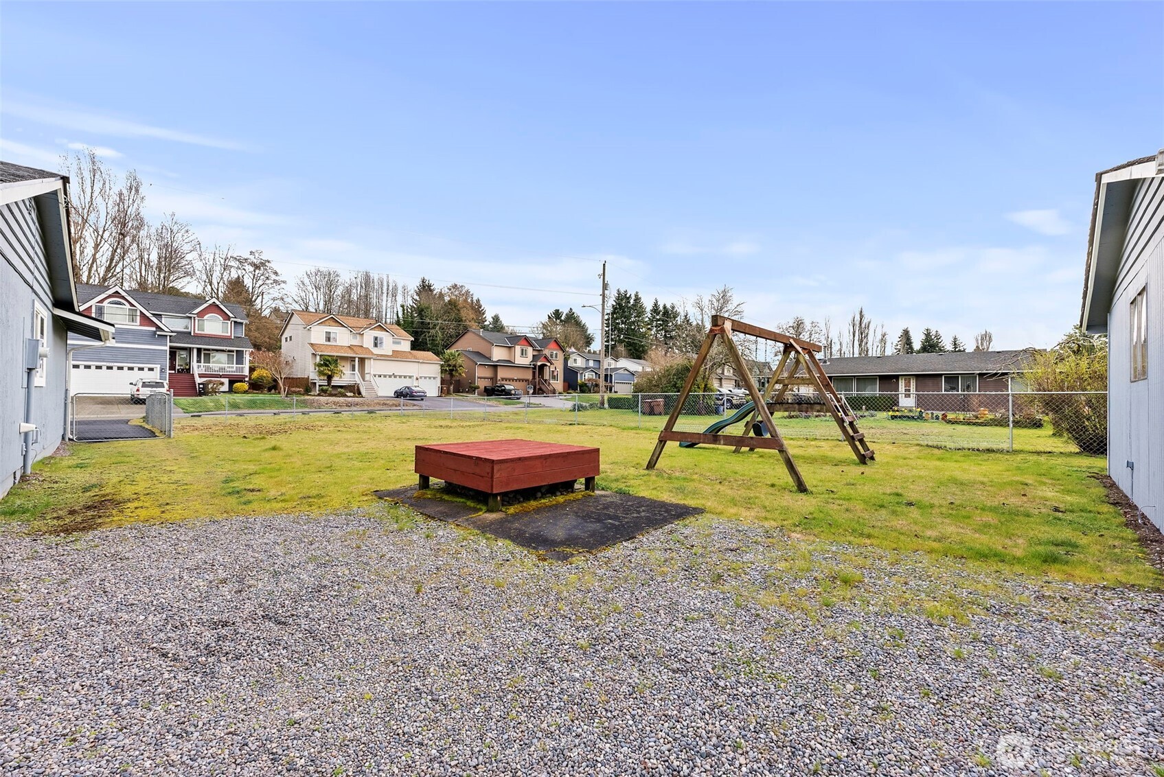 2950 40th Avenue NE, Tacoma, WA 98422