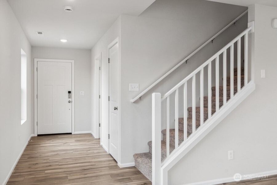 16577 Ireland Avenue SE, Yelm, WA 98597