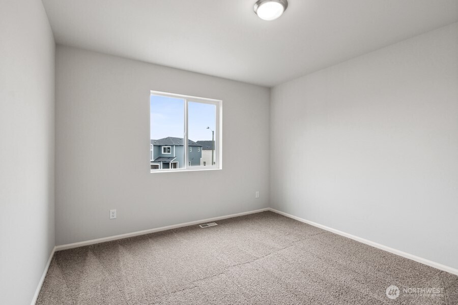 16577 Ireland Avenue SE, Yelm, WA 98597