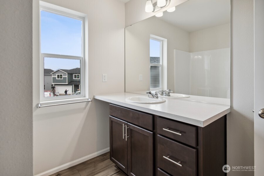 16577 Ireland Avenue SE, Yelm, WA 98597