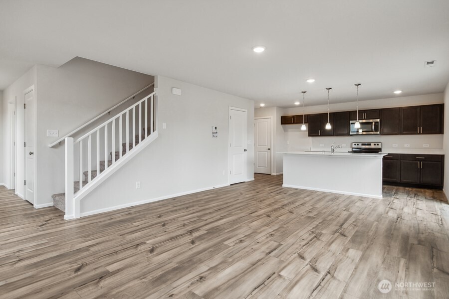 16577 Ireland Avenue SE, Yelm, WA 98597