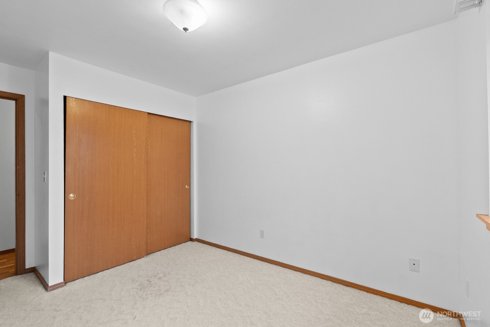 215 James Street S, Roy, WA 98580