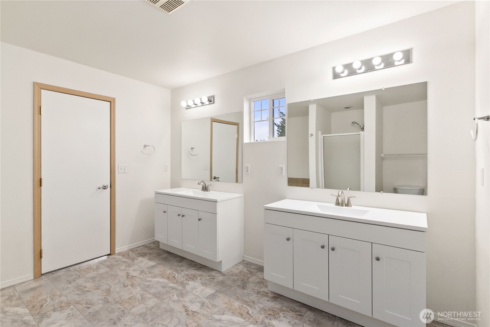 9317 186th Street Ct E, Puyallup, WA 98375