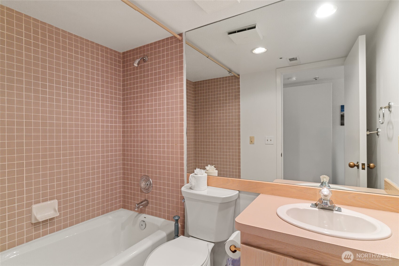 103 N Park Street #332, Chelan, WA 98816