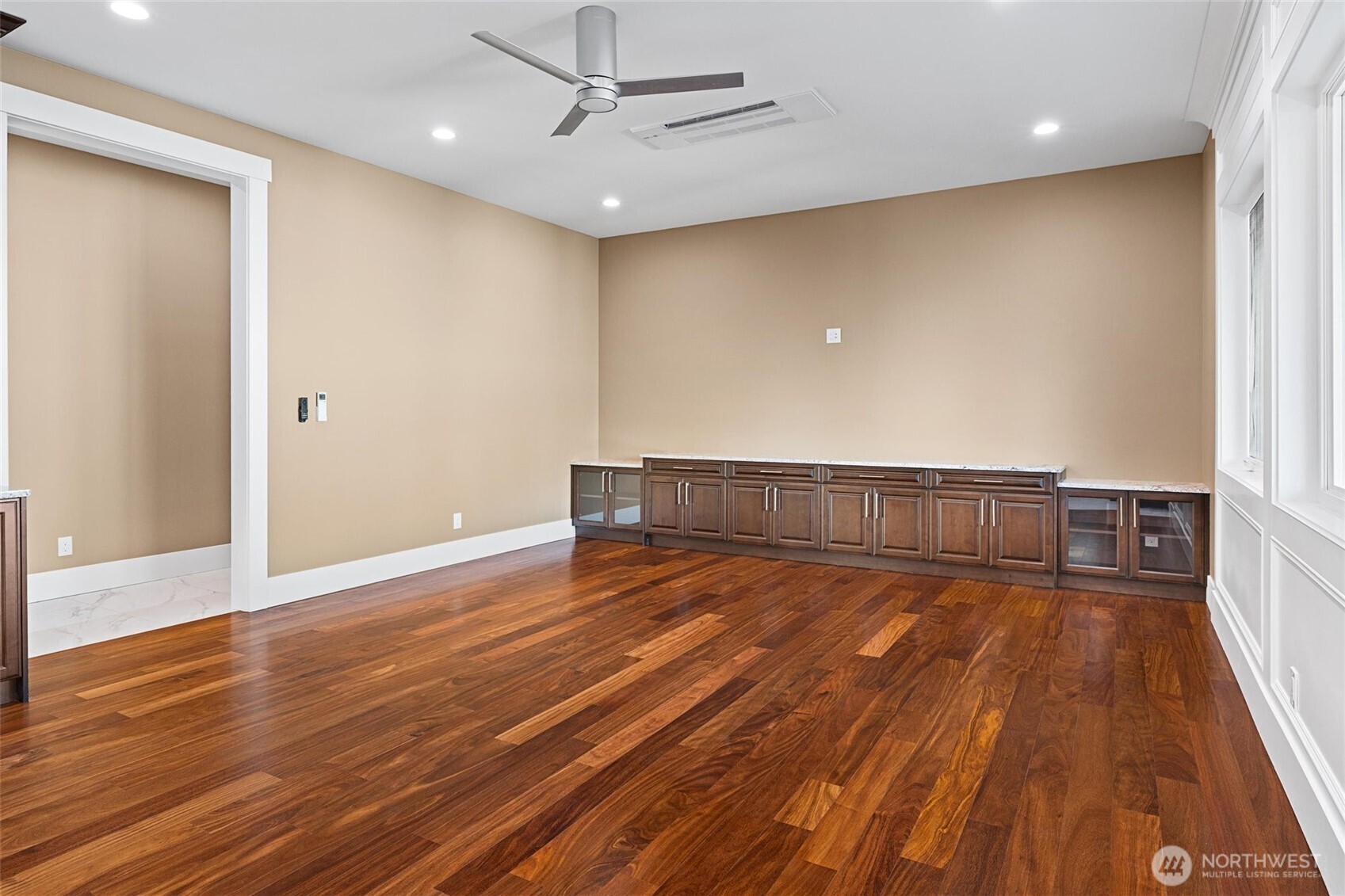 3520 S 164 Street , SeaTac, WA 98188-3045