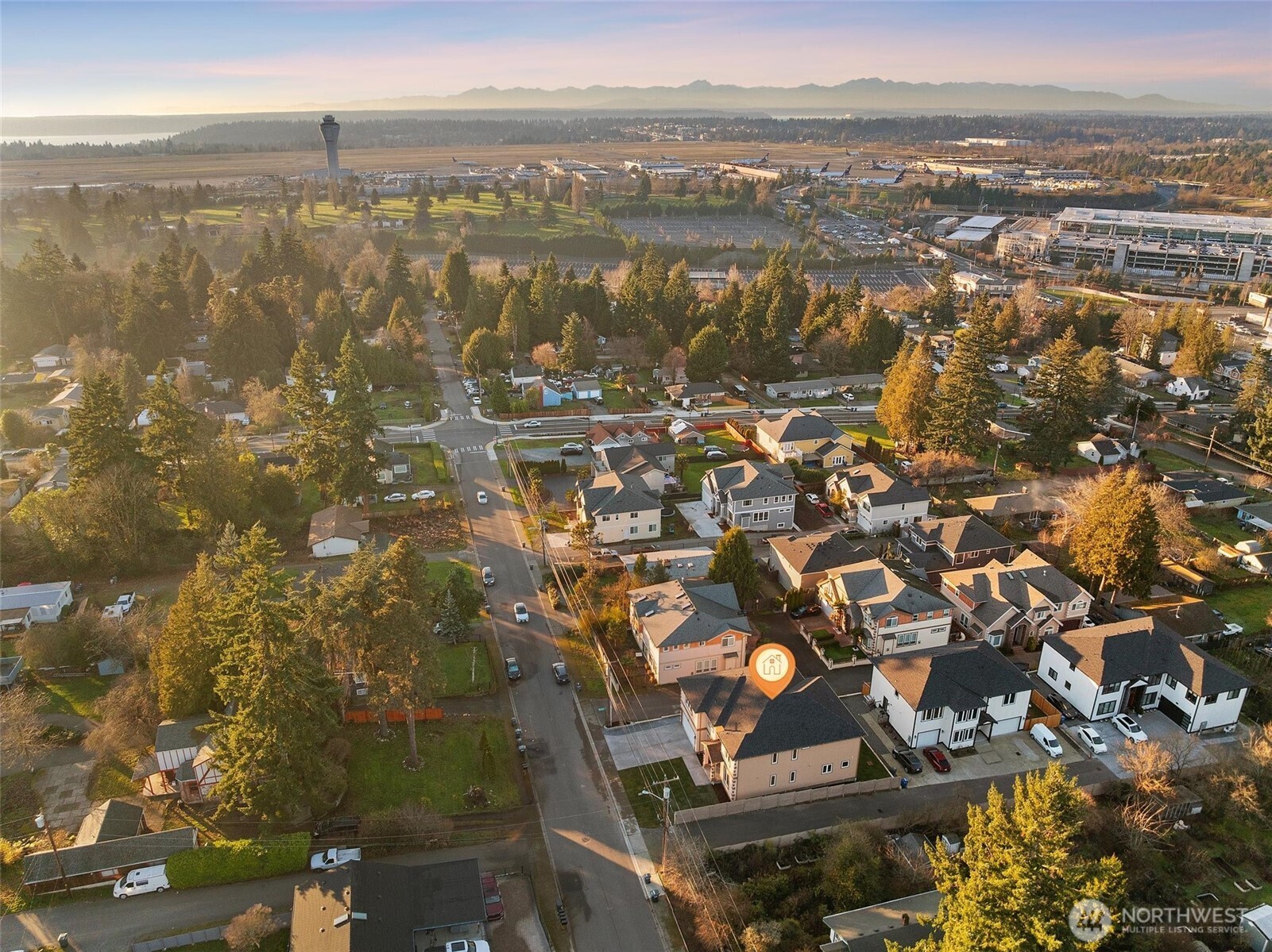 3520 S 164 Street , SeaTac, WA 98188-3045