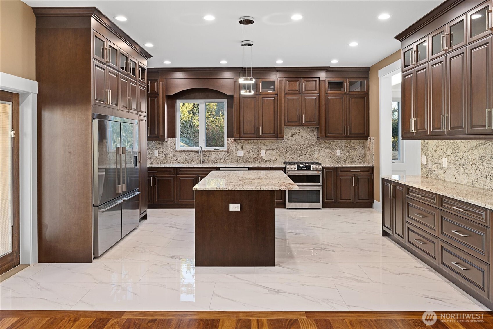 3520 S 164 Street , SeaTac, WA 98188-3045