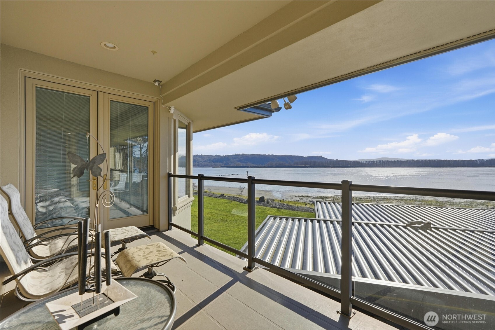 266 Columbia Point Road , Longview, WA 98632