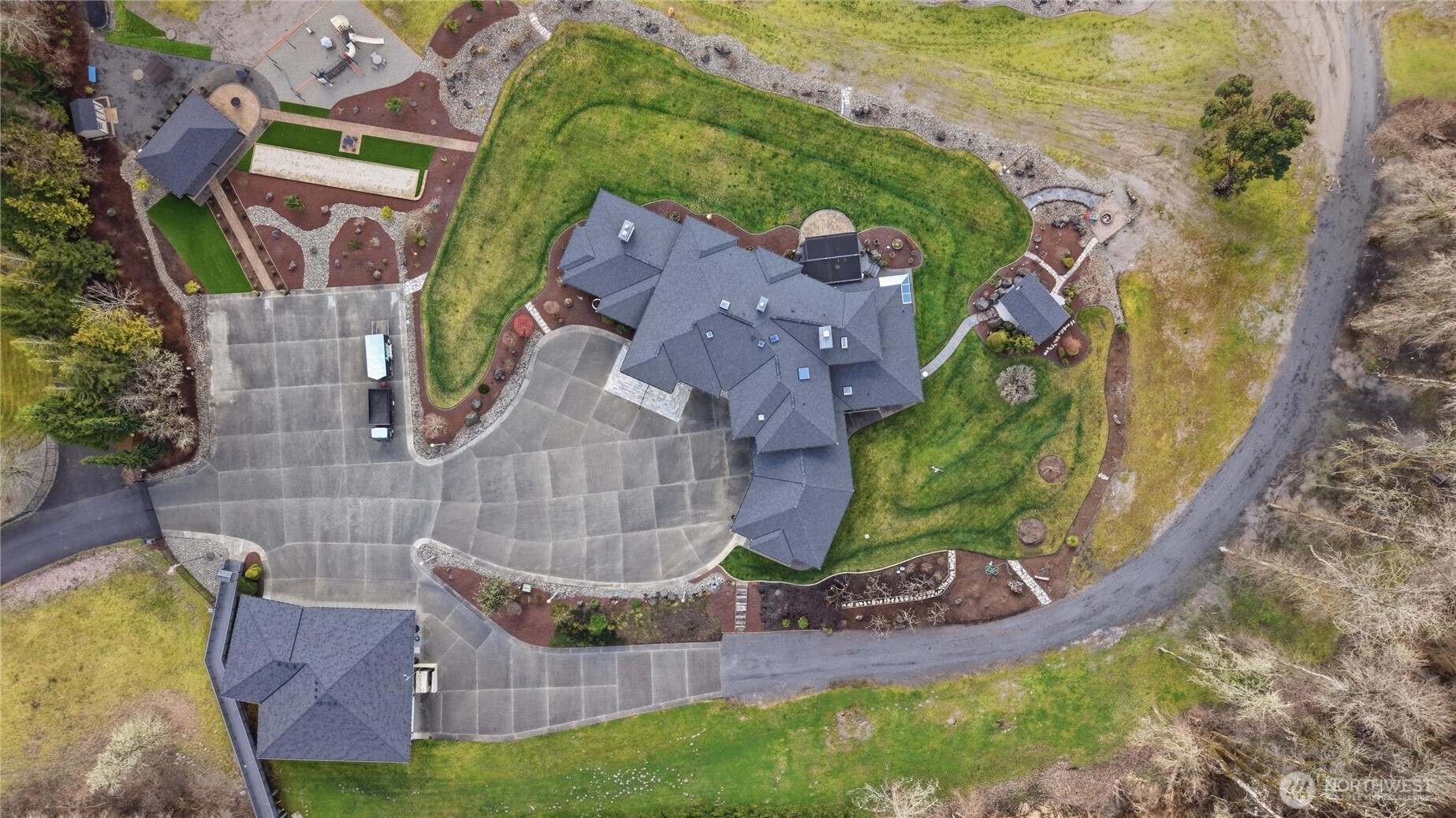 266 Columbia Point Road , Longview, WA 98632