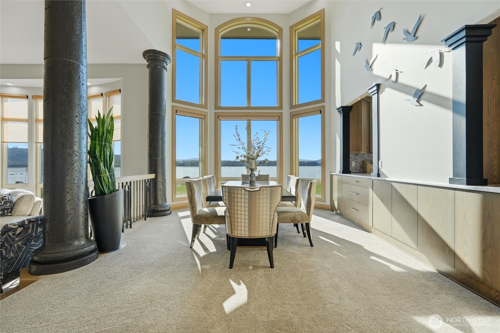 266 Columbia Point Road , Longview, WA 98632