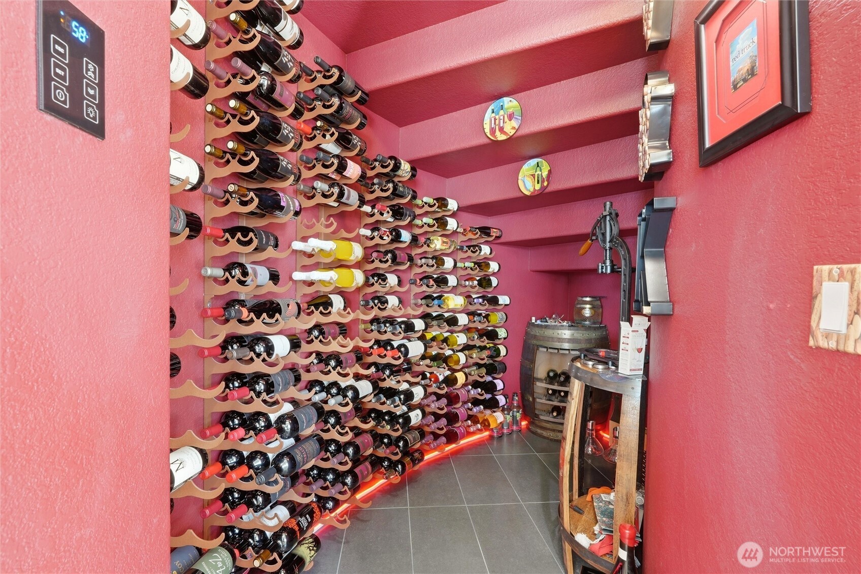 266 Columbia Point Road , Longview, WA 98632