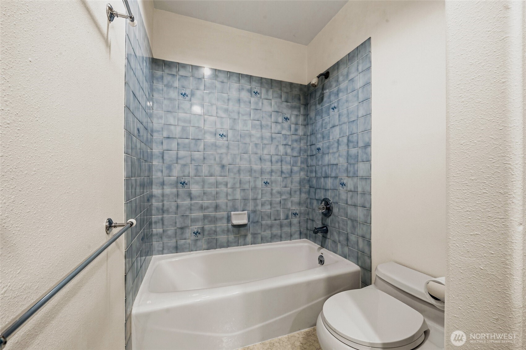 7810 175th Street SW, Edmonds, WA 98026