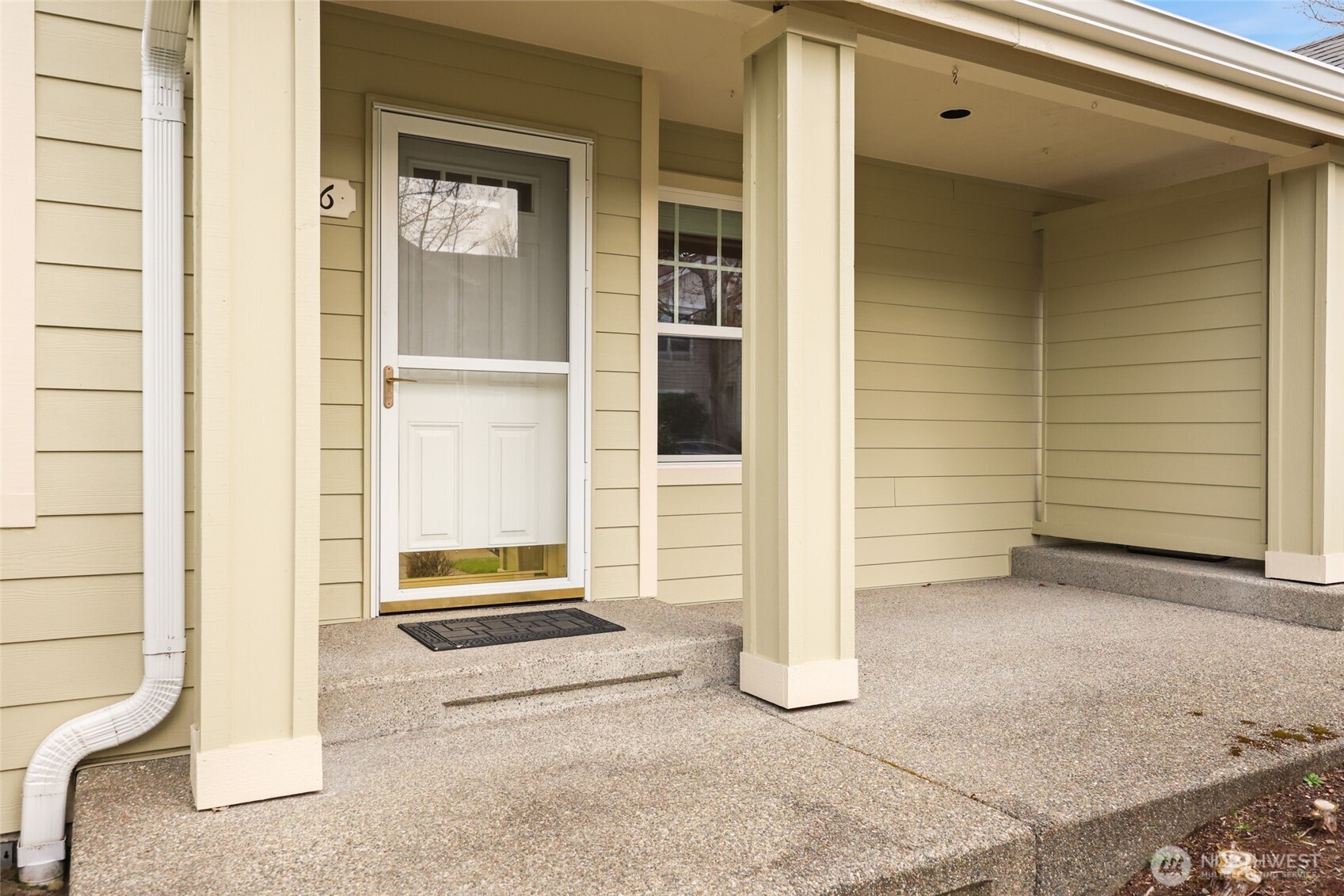 1486 Thompson Street , Dupont, WA 98327