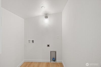 864 S 48th Street , Tacoma, WA 98408 - Photo 20