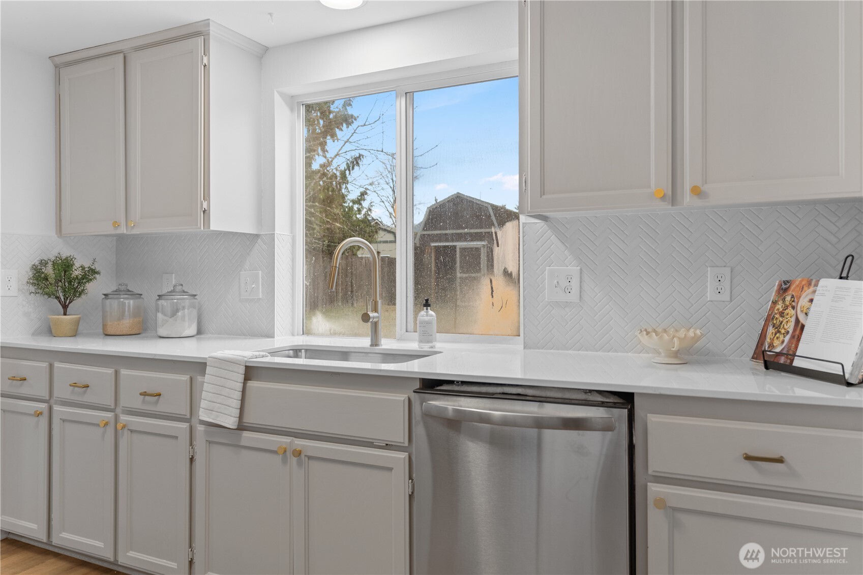 1117 124th Street Ct E, Tacoma, WA 98445