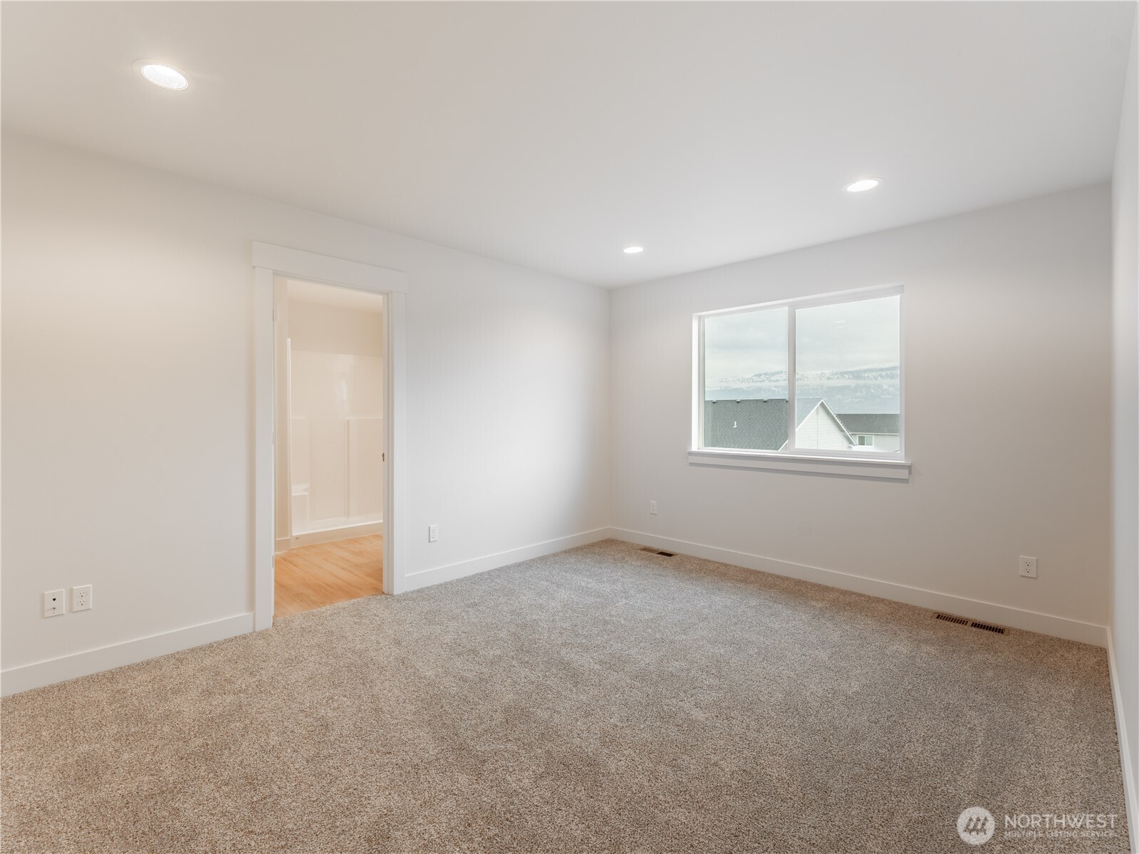 2418 2nd Street SE, East Wenatchee, WA 98802