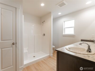 2418 2nd Street SE, East Wenatchee, WA 98802 - Photo 17