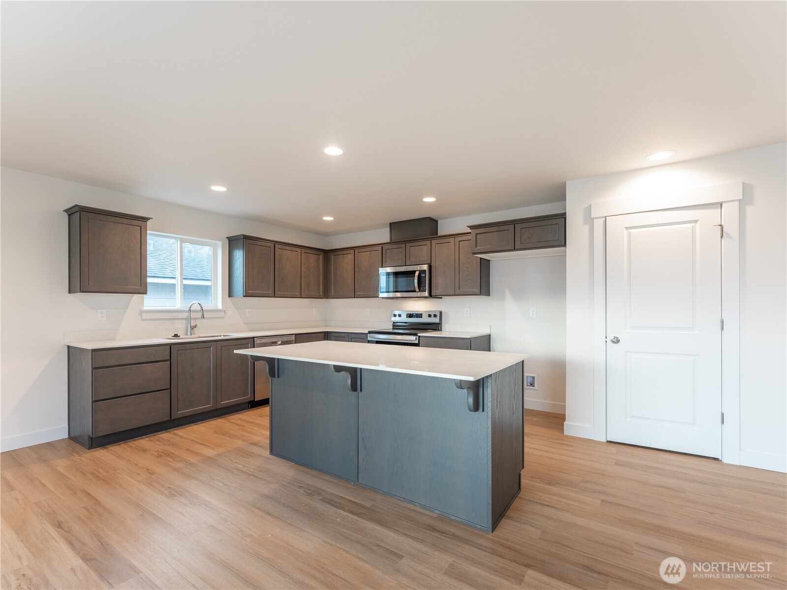 2418 2nd Street SE, East Wenatchee, WA 98802