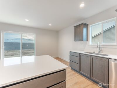 2418 2nd Street SE, East Wenatchee, WA 98802 - Photo 10