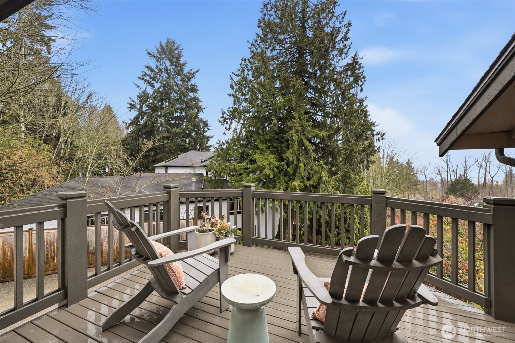 402 S Slater Street , Kirkland, WA 98033