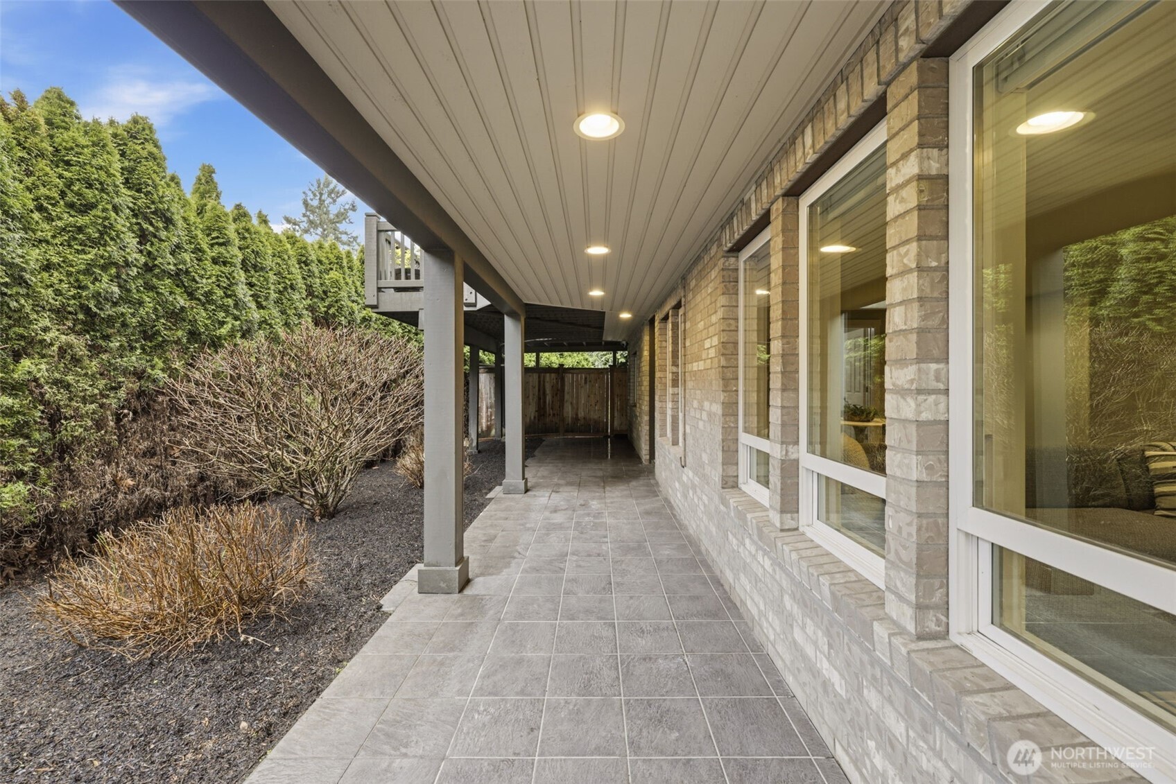 402 S Slater Street , Kirkland, WA 98033