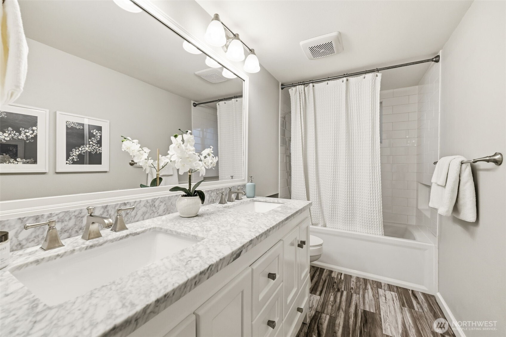 402 S Slater Street , Kirkland, WA 98033