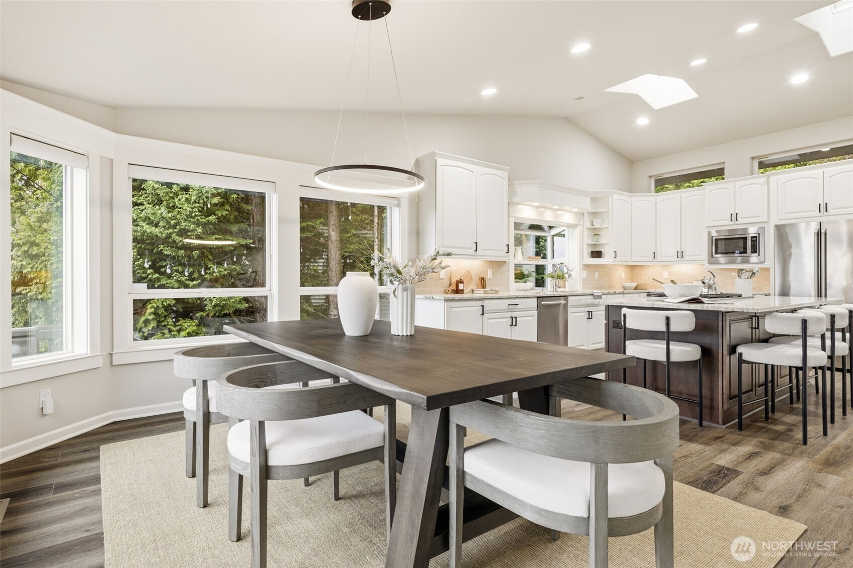 402 S Slater Street , Kirkland, WA 98033