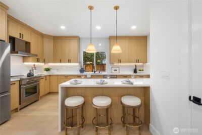 13009 NE 104th Place , Kirkland, WA 98033 - Photo 11