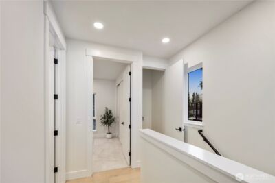 13009 NE 104th Place , Kirkland, WA 98033 - Photo 20