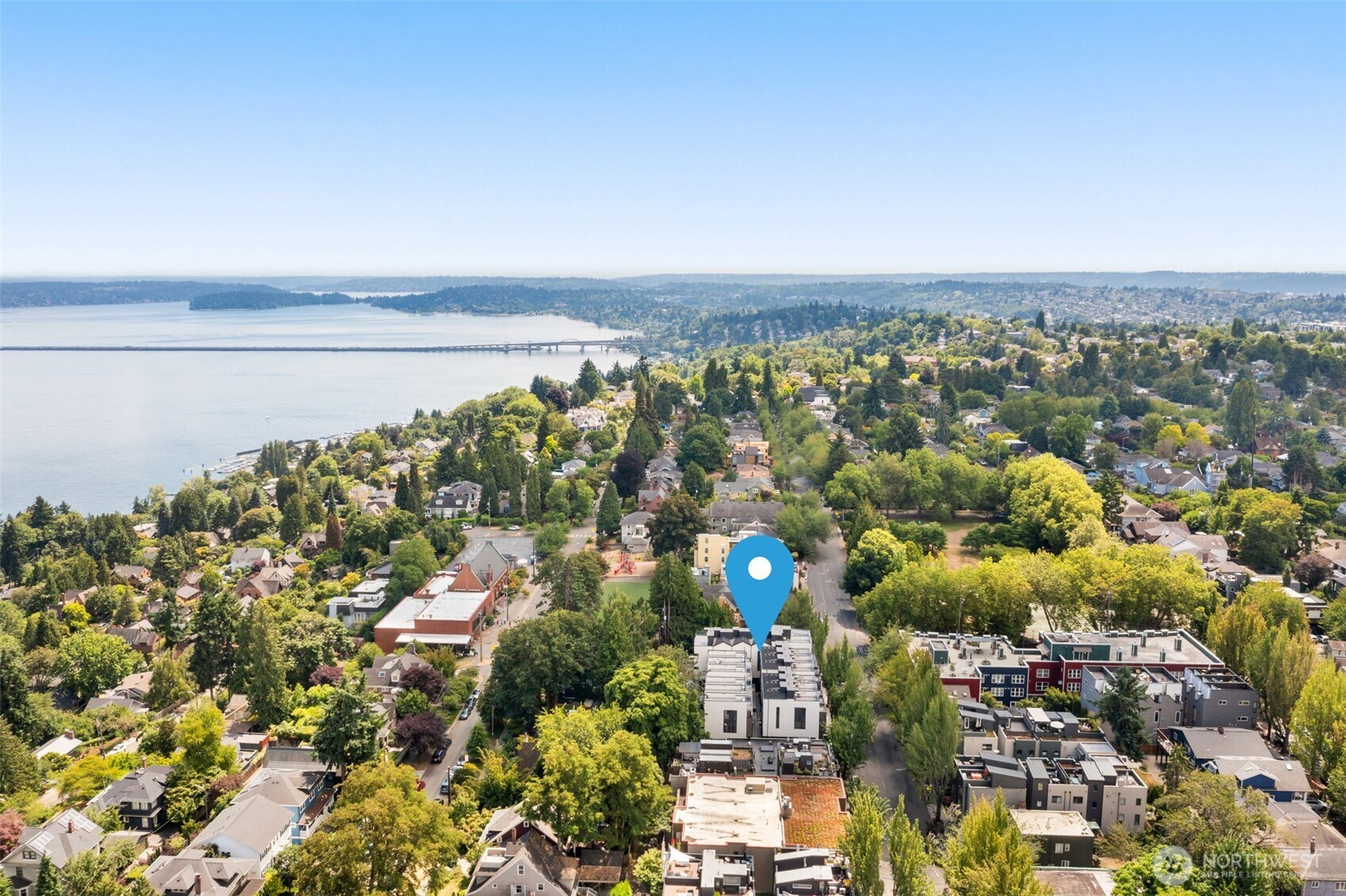 1104 B 34th Avenue , Seattle, WA 98122