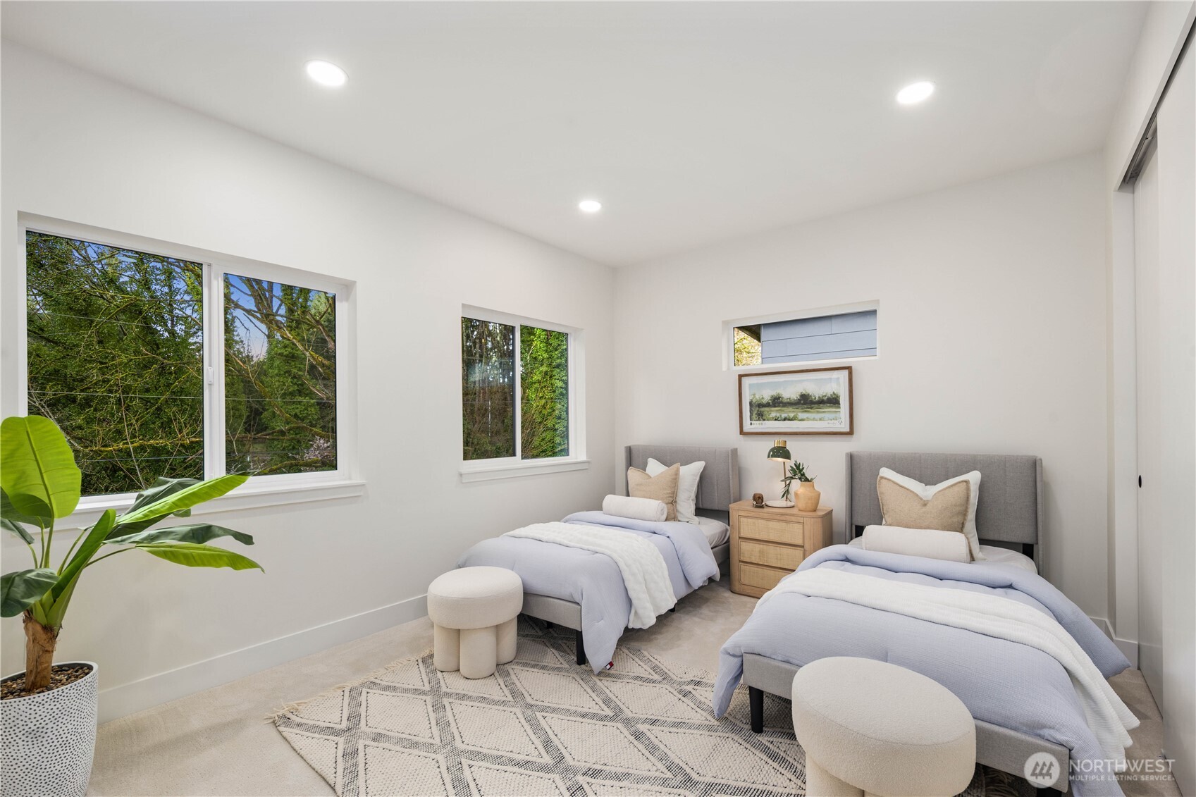 10416 130th Avenue NE, Kirkland, WA 98033