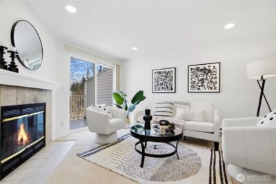 12740 NE 10th Place #E303, Bellevue, WA 98005