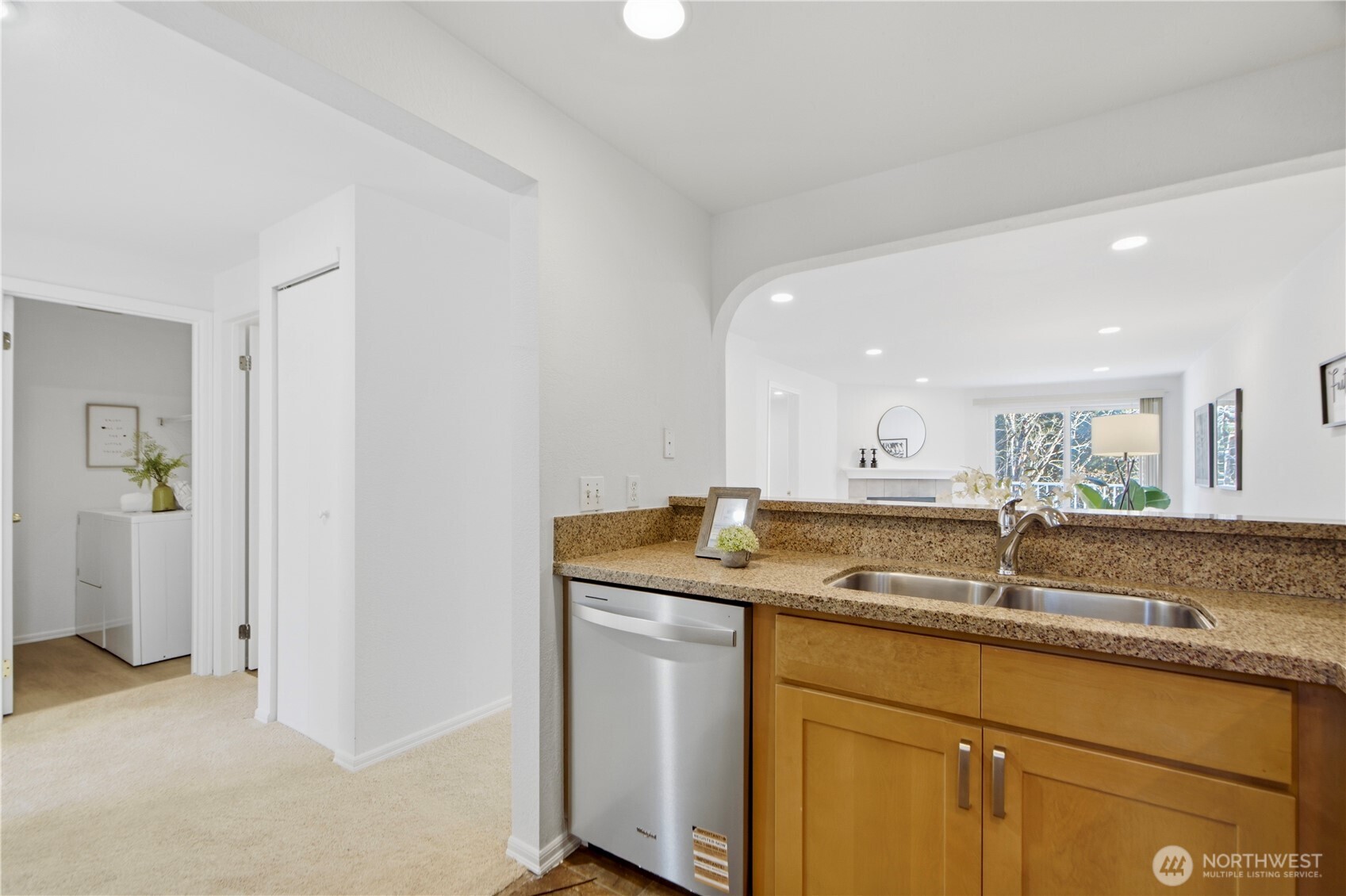 12740 NE 10th Place #E303, Bellevue, WA 98005