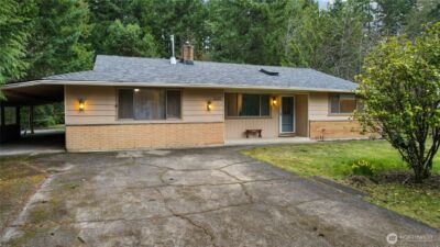 3380 NW Shadow Glen Boulevard , Silverdale, WA 98383 - Photo 2